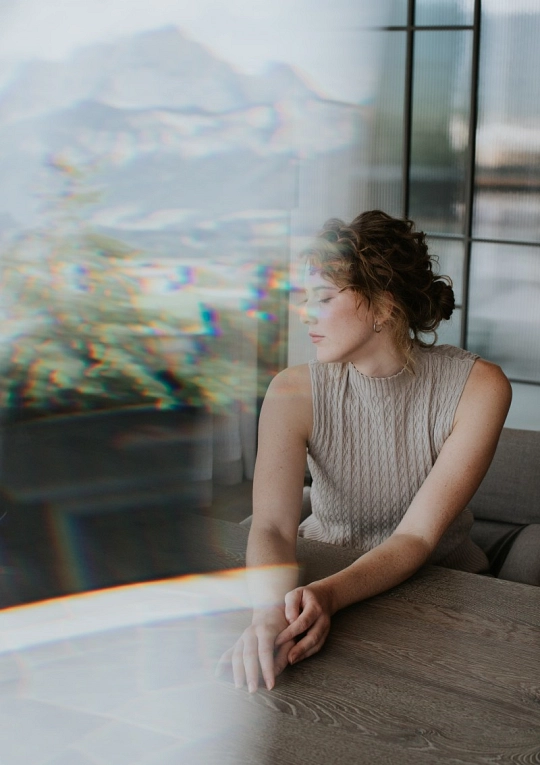 AURA