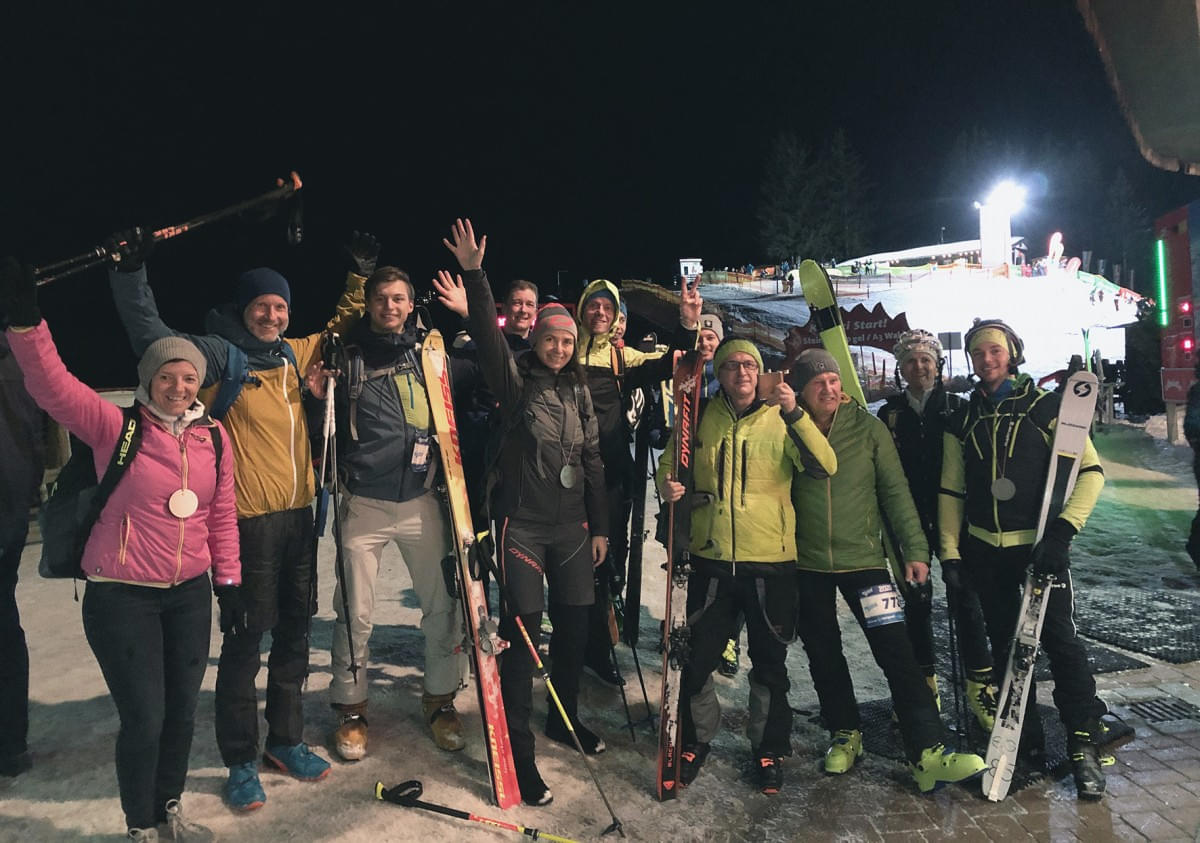 13 Helden bezwingen die Streif – und das von unten nach oben!