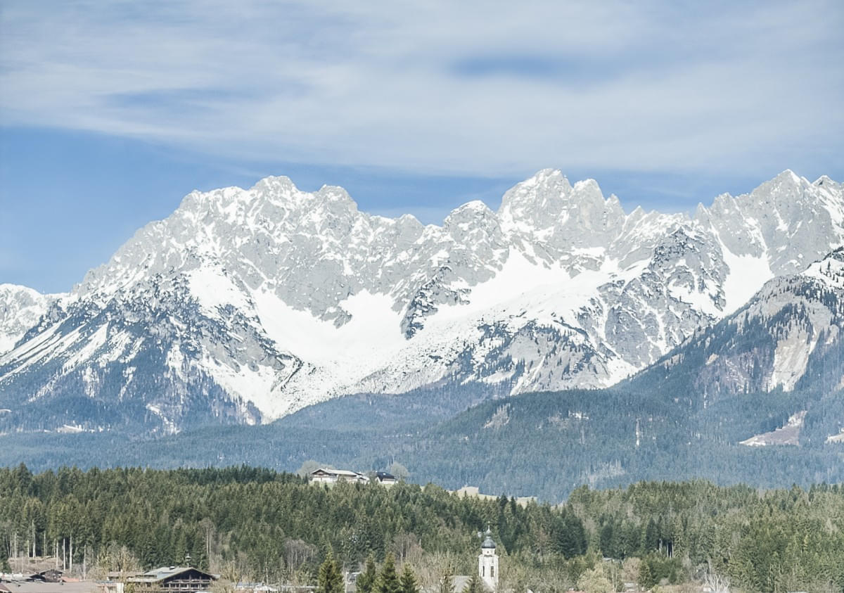 Majestätisch ausgestattetes Einfalilienhaus in Oberndorf in Tirol